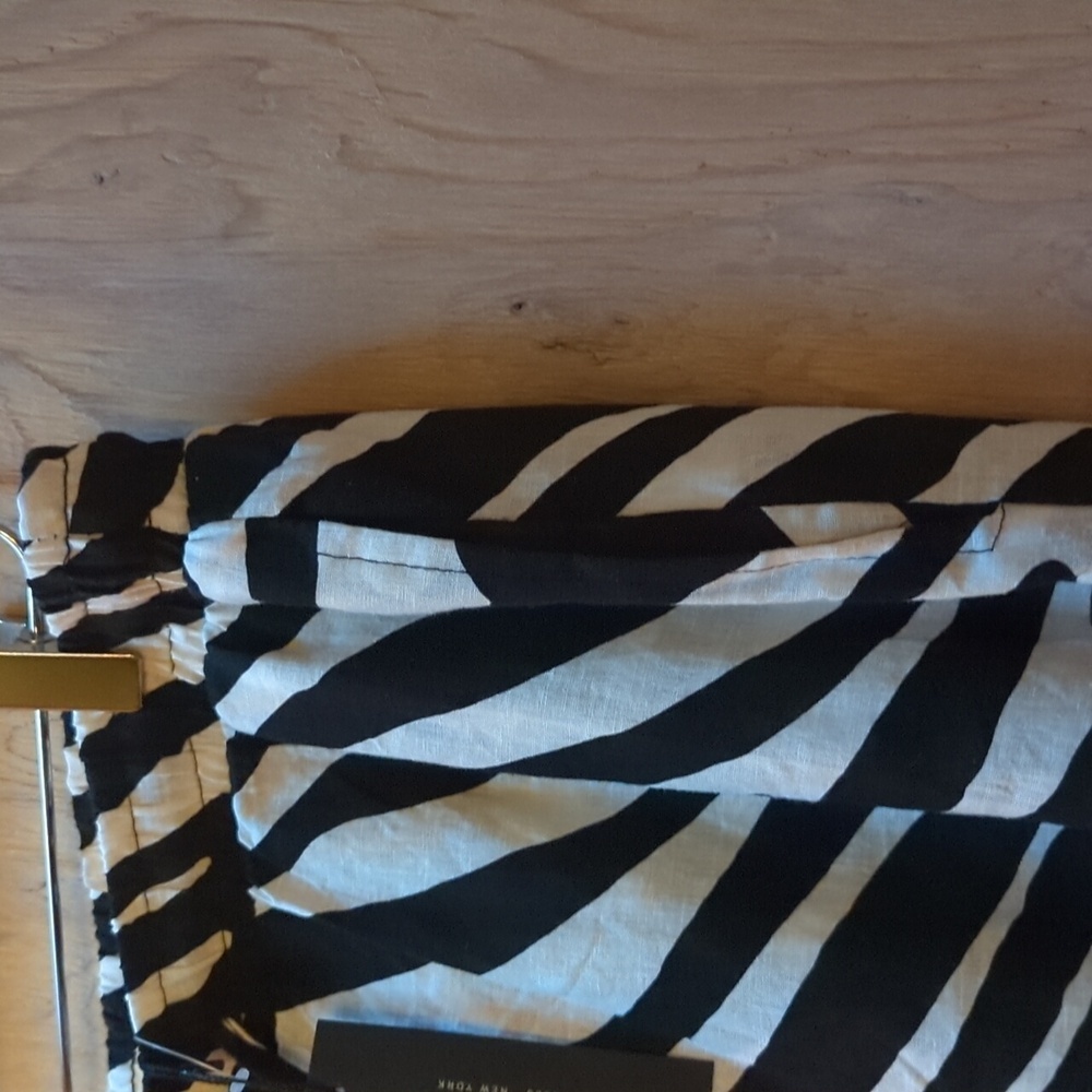 Rachel Zoe Linen Blend Zebra Print Pull On Ankle Tie Pants Medium NWT - Picture 5 of 9